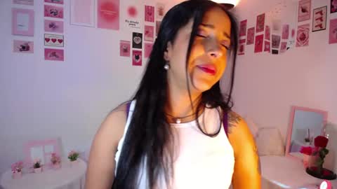 Camila online show from 03-11-26, 04:18