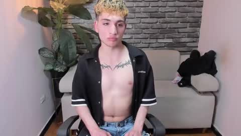 Camilo online show from 04-14-26, 07:09