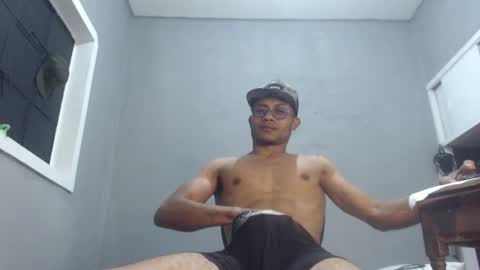 Snapshot of ian_tuner chatting on 12-15-24, 09:45 ian_tuner online show from 12-15-24, 09:45