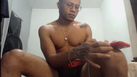 Snapshot of ian_tuner chatting on 10-05-25, 11:13 ian_tuner online show from 10-05-25, 11:13