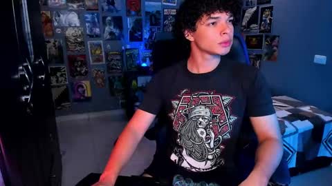 Andres online show from 03-05-25, 05:08