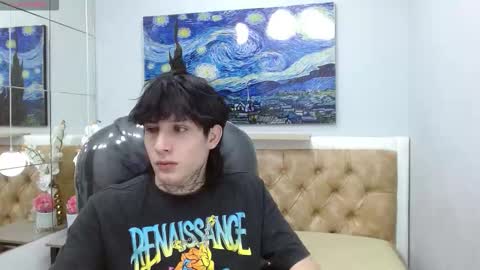 ian online show from 12-17-25, 09:43