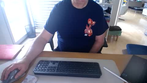 iandy12 online show from 11-19-25, 07:08