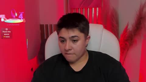 Snapshot of iangilbert_ chatting on 02-04-26, 08:58 Ian FTM online show from 02-04-26, 08:58