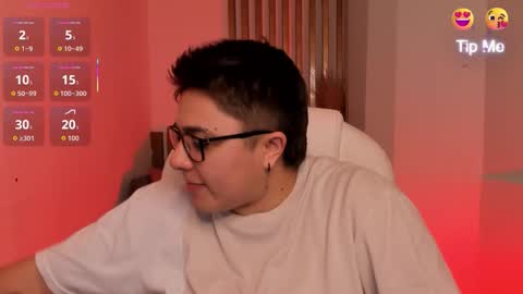 Snapshot of iangilbert_ chatting on 02-09-26, 10:36 Ian FTM online show from 02-09-26, 10:36