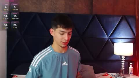 Snapshot of ianlark chatting on 03-02-26, 09:05 Ian Lark online show from 03-02-26, 09:05