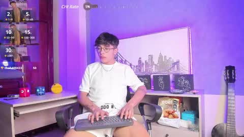 Snapshot of ianwayne_ chatting on 12-23-24, 04:17 Andrew online show from 12-23-24, 04:17