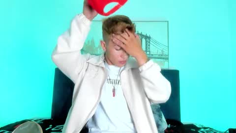 Andrew online show from 01-18-26, 04:05