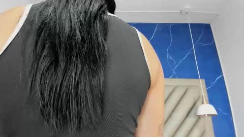 ibbie_ online show from 11-20-25, 12:05