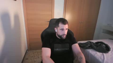 iberian_macho online show from 11-29-25, 02:53