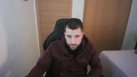 iberian_macho online show from 12-23-25, 10:57