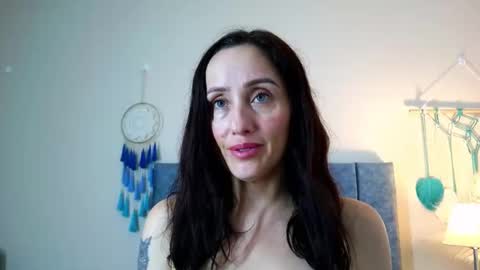 Iberian Moon online show from 10-04-25, 05:22