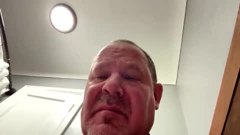 icanmakeyousquirt69 online show from 04-13-26, 06:46