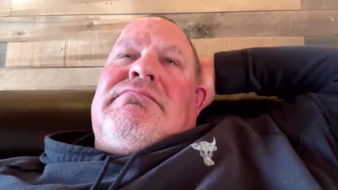 icanmakeyousquirt69 online show from 04-27-26, 08:51