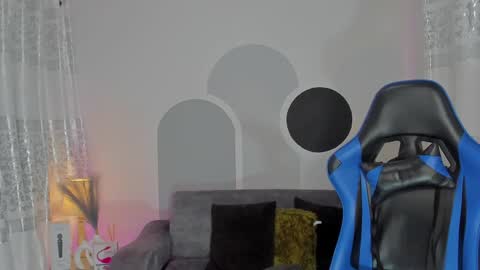 ice online show from 01-15-25, 11:00