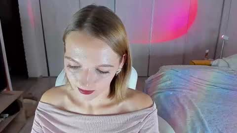 Nana online show from 11-13-25, 04:50