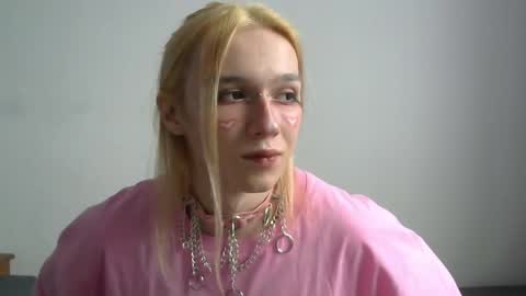 Jade online show from 04-09-26, 11:26