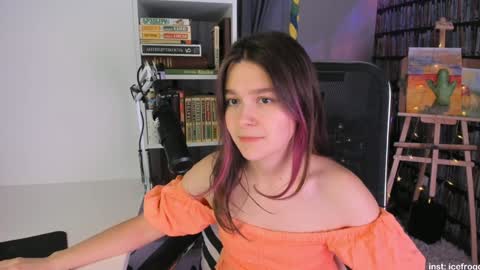 Julia online show from 02-01-25, 09:29