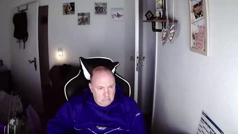 iceoli123 online show from 02-02-26, 05:22