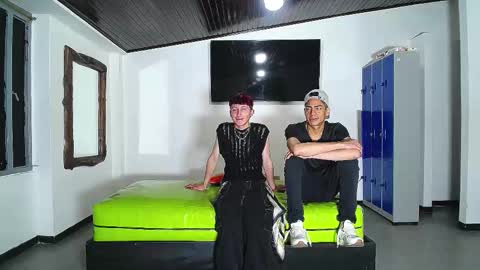 THOMAS AND DAMIAND online show from 11-12-25, 01:00