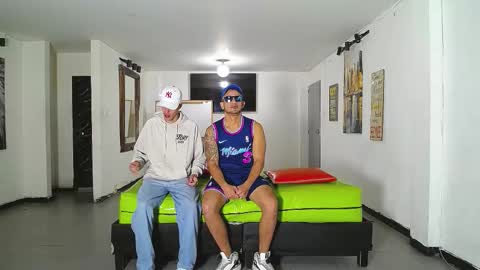 THOMAS AND DAMIAND online show from 11-23-25, 12:16