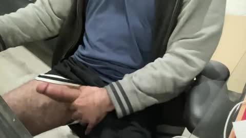 icewoodg online show from 03-24-26, 05:51