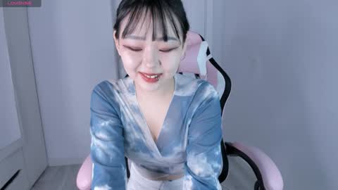 Hitomi   online show from 02-07-25, 01:11