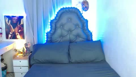 Mateo online show from 10-25-25, 05:08