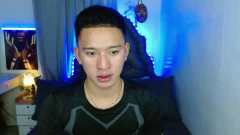 Mateo online show from 11-19-25, 08:25