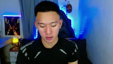 Mateo online show from 11-24-25, 03:50