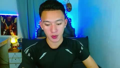 Mateo online show from 02-18-26, 04:08