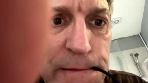 Snapshot of icums4u chatting on 01-13-25, 12:35 icums4u online show from 01-13-25, 12:35