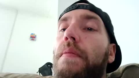 Snapshot of icyfucktoy chatting on 02-27-25, 03:05 icyfucktoy online show from 02-27-25, 03:05