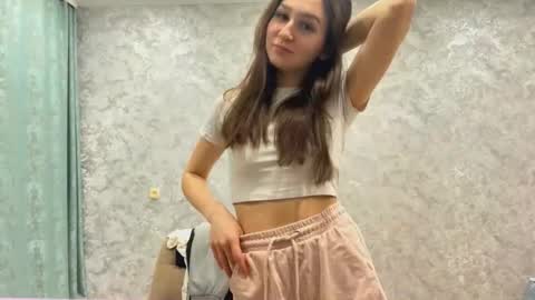 Snapshot of idellmannheim chatting on 11-05-25, 12:05 Sofi online show from 11-05-25, 12:05