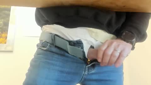 idfunguy2023 online show from 02-22-26, 11:36