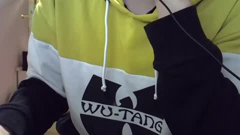 Snapshot of idkwhattowatch chatting on 12-28-24, 09:51 idkwhattowatch online show from 12-28-24, 09:51