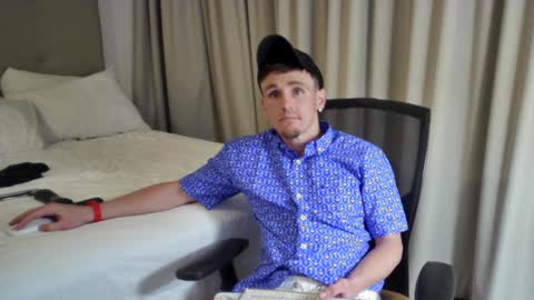 Snapshot of igetherwetter chatting on 12-14-24, 02:23 Amiri Roue online show from 12-14-24, 02:23