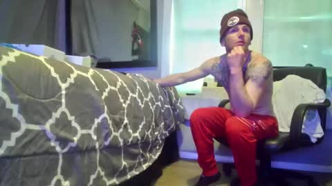 Snapshot of igetherwetter chatting on 12-31-24, 06:35 Amiri Roue online show from 12-31-24, 06:35