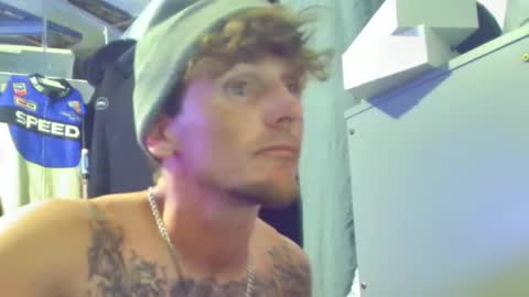 Snapshot of igetherwetter chatting on 09-30-25, 04:50 Amiri Roue online show from 09-30-25, 04:50