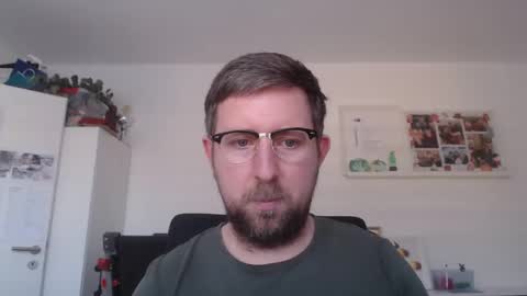 Snapshot of iggi2707 chatting on 02-01-25, 02:13 ner d online show from 02-01-25, 02:13