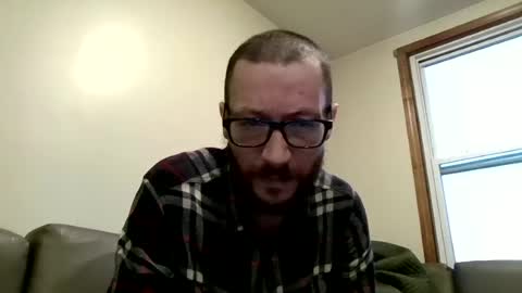 Snapshot of iggy617 chatting on 06-20-26, 09:45 iggy617 online show from 06-20-26, 09:45