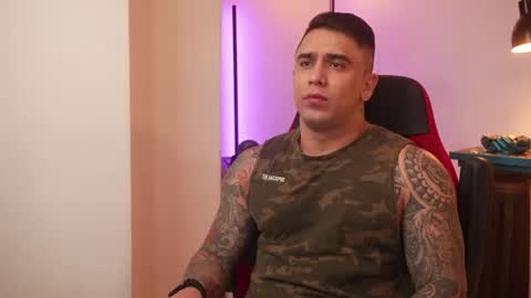 Snapshot of igor_scott chatting on 06-16-26, 05:54 Igor scott online show from 06-16-26, 05:54