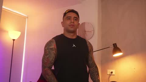 Snapshot of igor_scott chatting on 07-02-26, 06:58 Igor scott online show from 07-02-26, 06:58