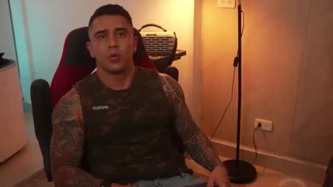 Snapshot of igor_scott chatting on 07-16-26, 02:50 Igor scott online show from 07-16-26, 02:50