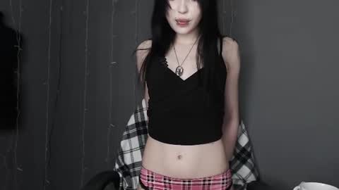 Snapshot of iiiiiiis chatting on 06-16-26, 09:17 iiiiiiis online show from 06-16-26, 09:17