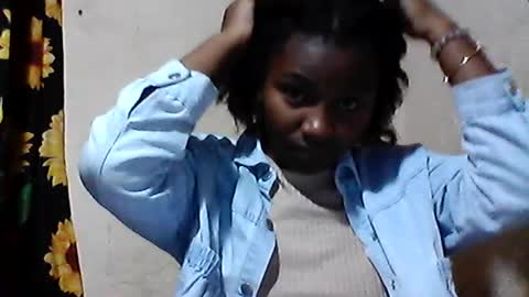 Snapshot of iiiirasoa chatting on 06-18-26, 02:12 iiiirasoa online show from 06-18-26, 02:12