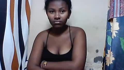 Snapshot of iiiirasoa chatting on 06-19-26, 06:56 iiiirasoa online show from 06-19-26, 06:56