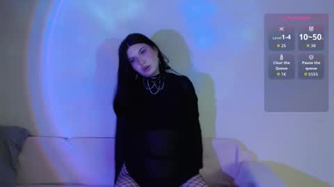 Vella online show from 11-19-25, 01:33