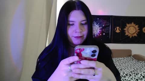 Snapshot of iintimate_flesh chatting on 04-22-26, 11:56 Vella online show from 04-22-26, 11:56