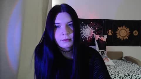 Snapshot of iintimate_flesh chatting on 04-30-26, 12:44 Vella online show from 04-30-26, 12:44